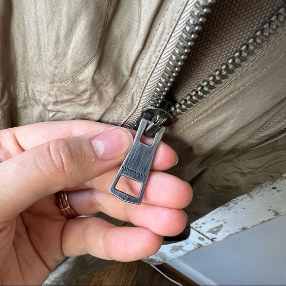 Burberry Brit Lightweight Rain/Wind Jacket Coat Neutral Taupe Authentic - Picture 10 of 12